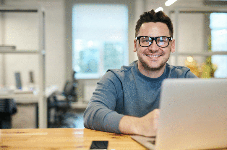 Why Your Healthcare Business Needs a Virtual Assistant Now More Than Ever